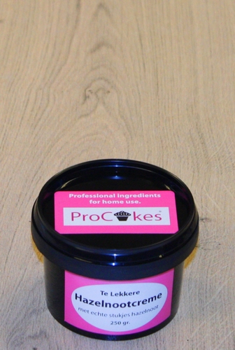 ProCakes Hazelnootcreme in pastavorm 250 gr.